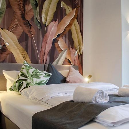 Homely Stay Studio 8 - Relaxed Self-Check-In Room In München Buitenkant foto
