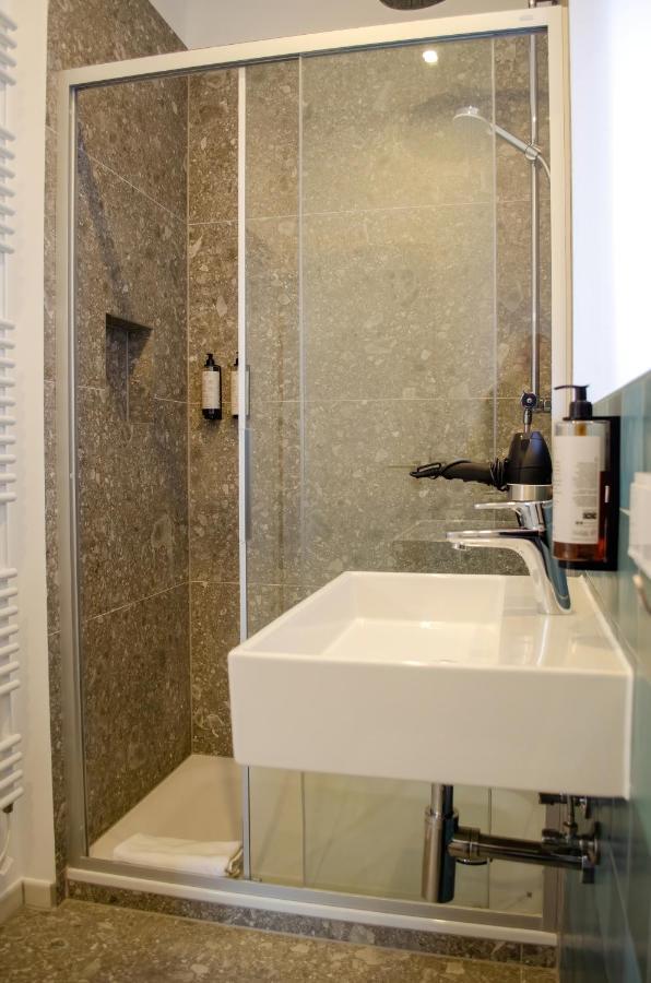 Homely Stay Studio 8 - Relaxed Self-Check-In Room In München Buitenkant foto